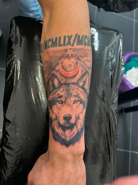 Tattoo by Robert Grzywacz, Tielt